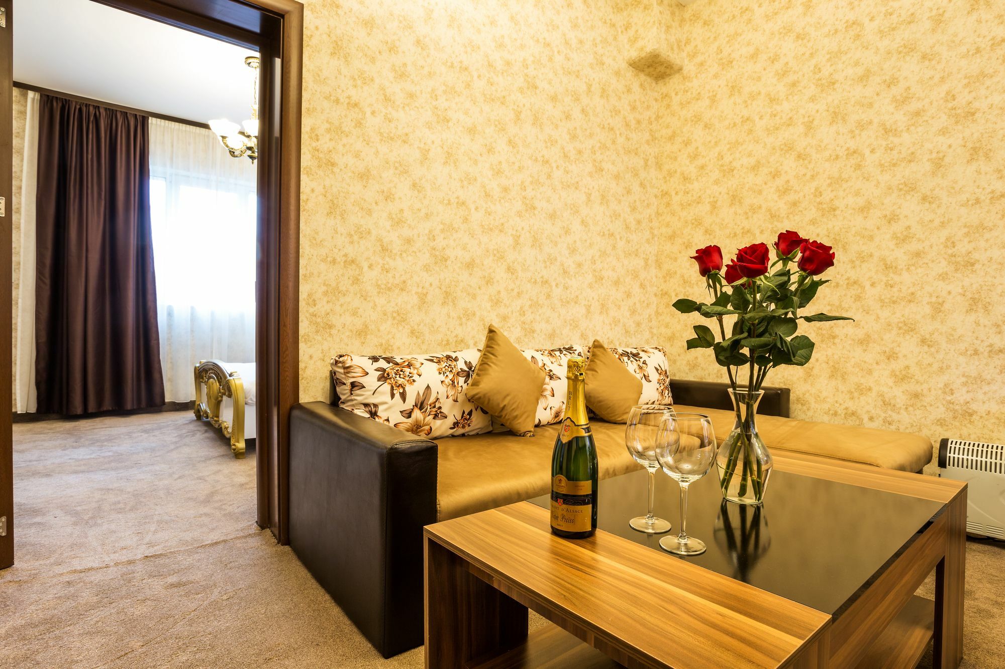 Deluxe Suite โซเฟีย ภายนอก รูปภาพ