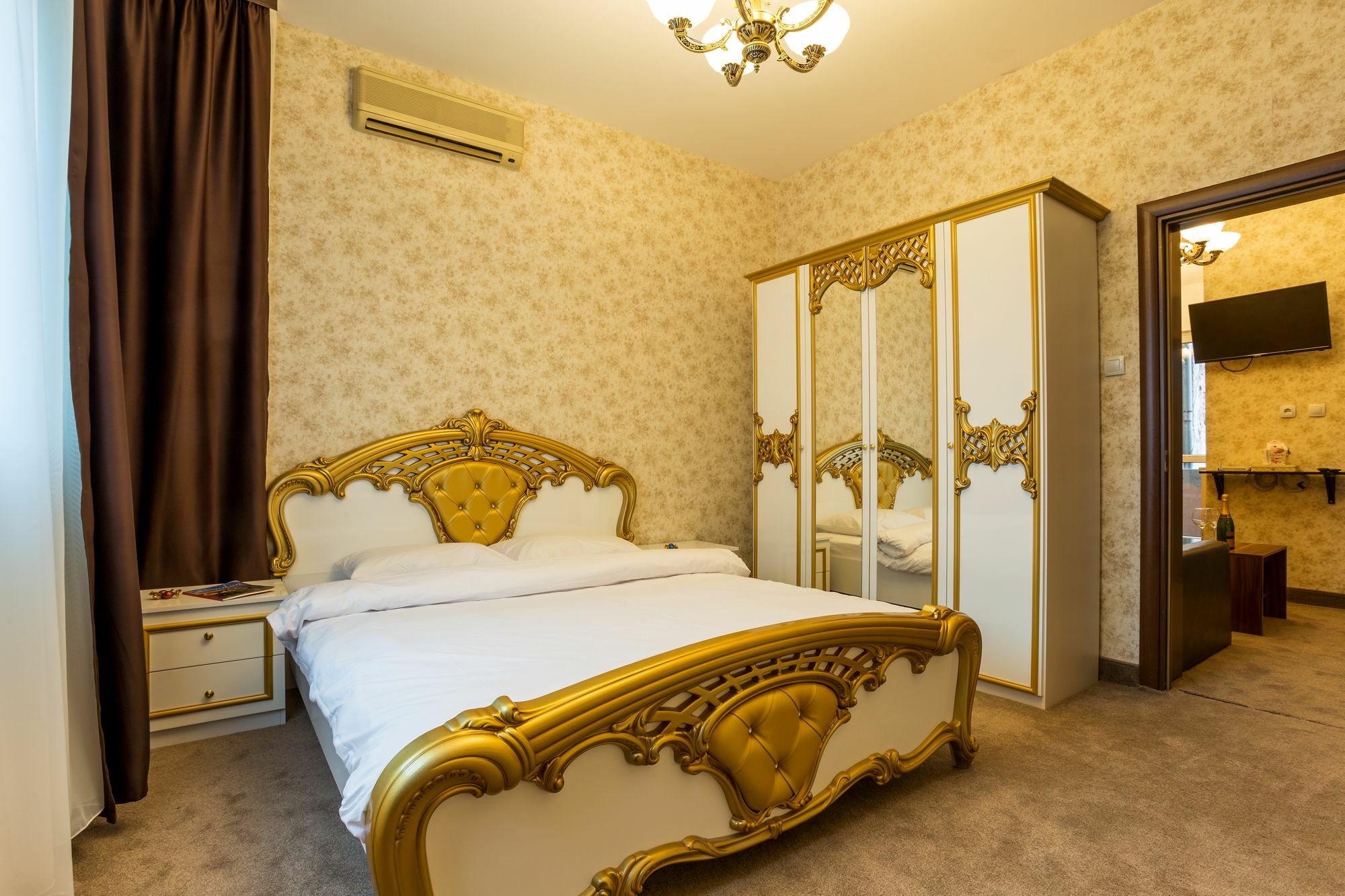 Deluxe Suite โซเฟีย ภายนอก รูปภาพ